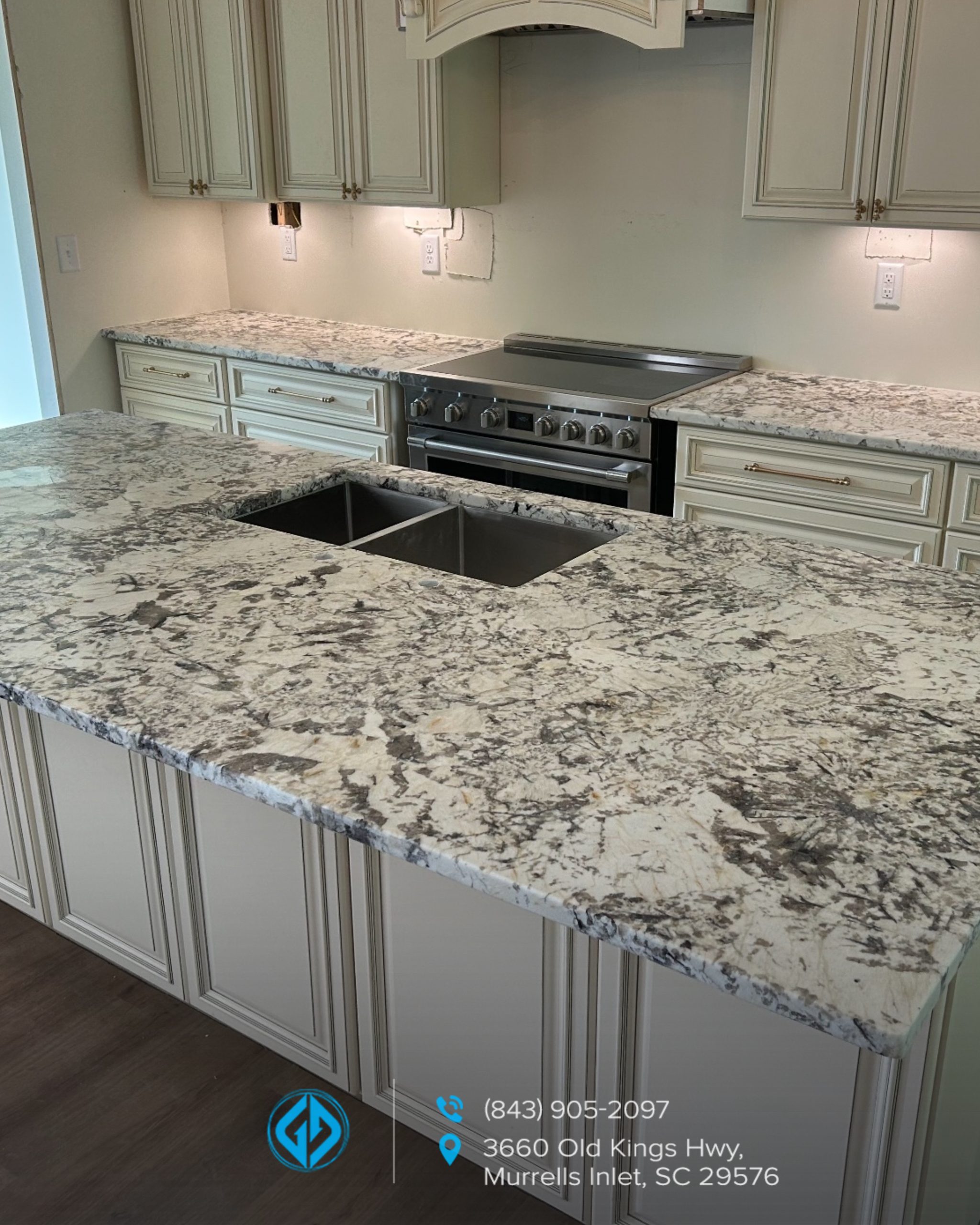 How a Well-Chosen Granite Surface Can Anchor the Entire Kitchen