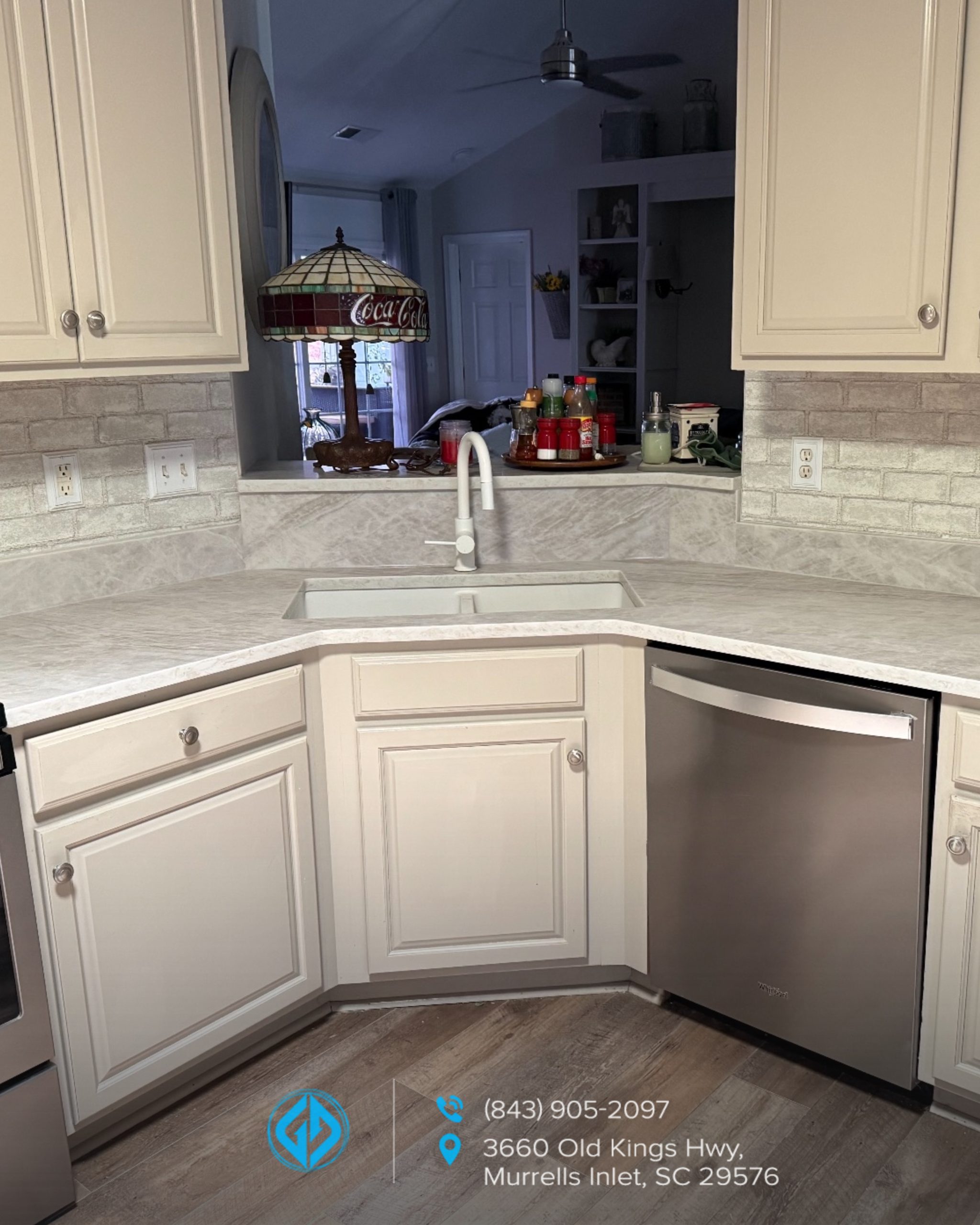 Are Light Countertops Harder to Keep Clean Than Dark Countertops?