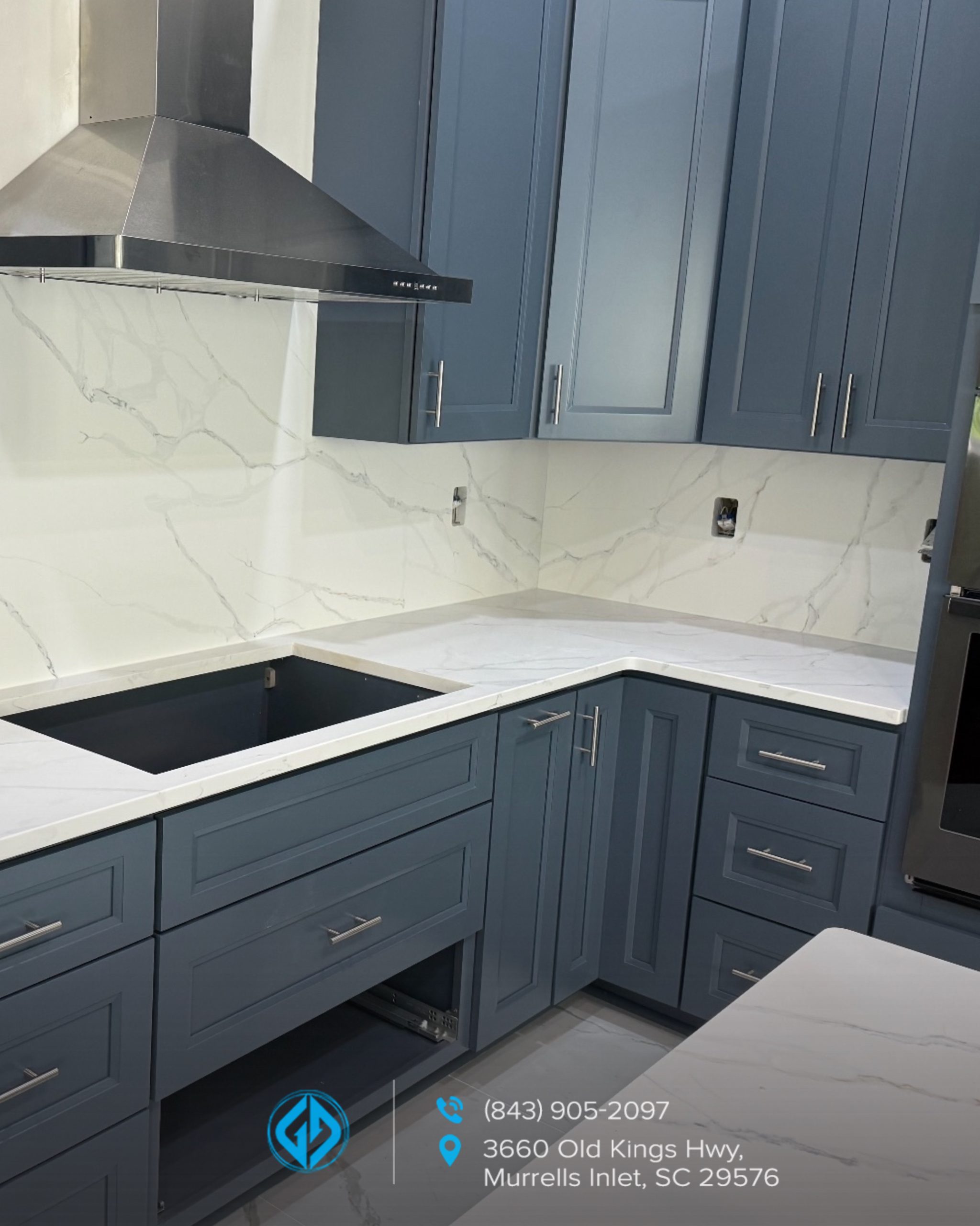 What Countertop Finish Is Best If I Don’t Want to See Every Smudge?