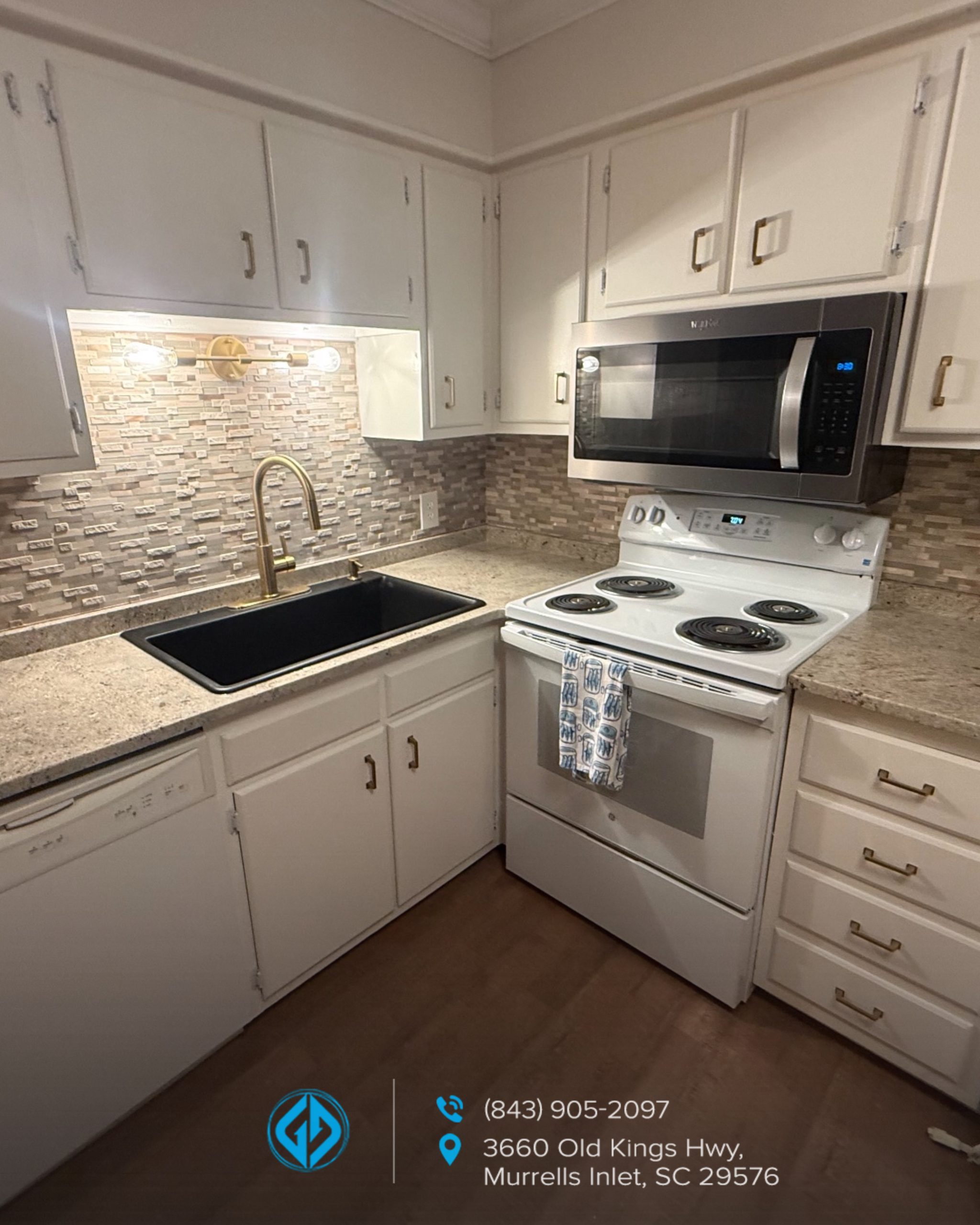 What Should Homeowners Know Before Choosing a Waterfall Countertop?
