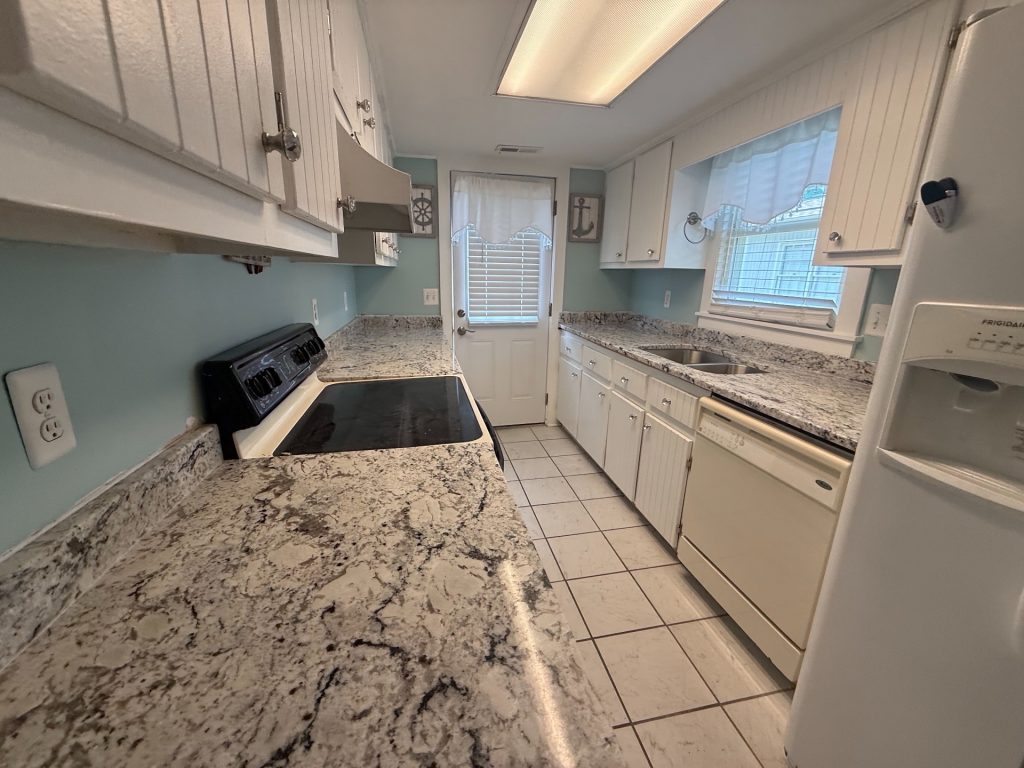 3cm White Ice Countertops